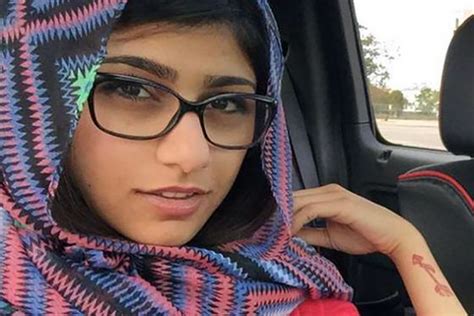 Mia Khalifa Порно Видео 